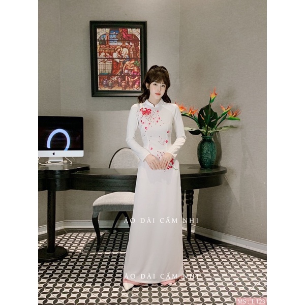 Áo dài Trắng thêu hoa cúc may sẵn Mã T123