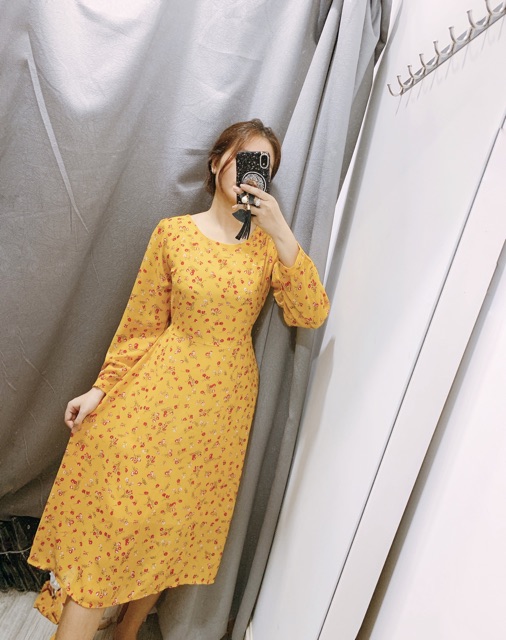 Đầm maxi hoa tay dài cổ tròn xinh hơn hoa | BigBuy360 - bigbuy360.vn