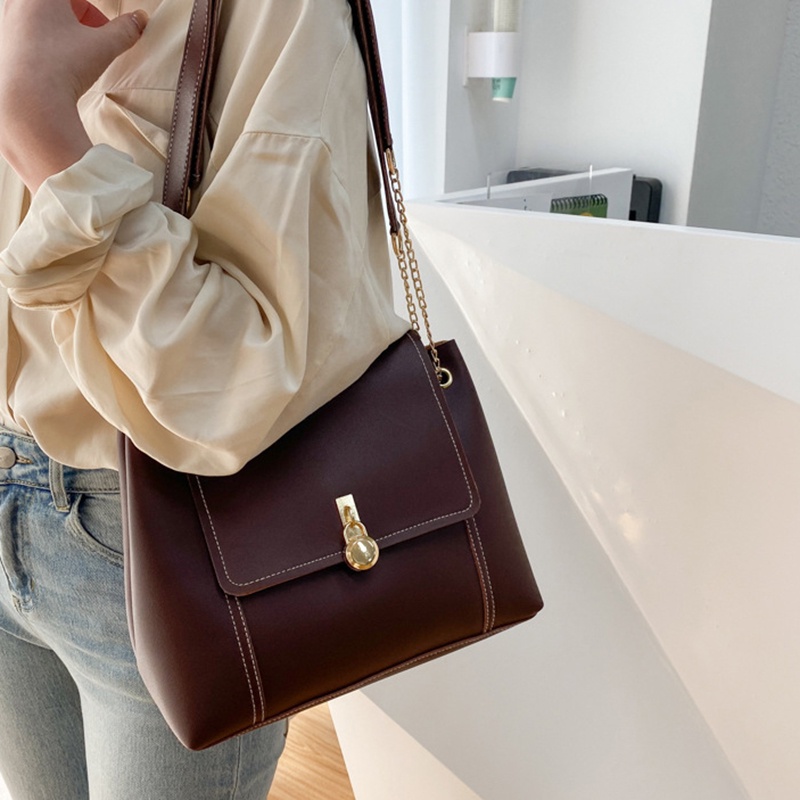 Túi Xách Đeo Chéo IELGY Thiết Kế Sức Chứa Lớn Phối Dây Xích Thời Trang Cho Nữ
