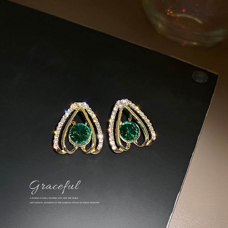 Đôi bông tai mạ bạc 925 hình trái tim đính đá thời trang cho nữ