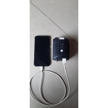 ĐẾ SẠC ĐIỆN THOẠI TỪ PIN MÁY KHOAN 14V_21V (CHUNG CHÂN PIN MKT)