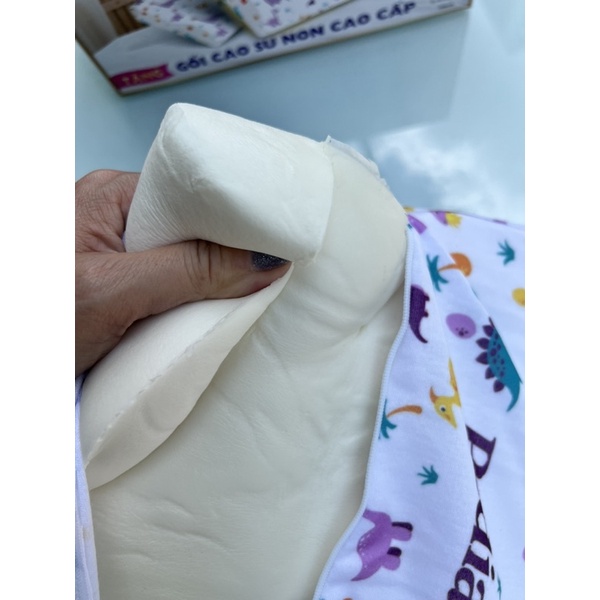 Gối cao su nón cho bé