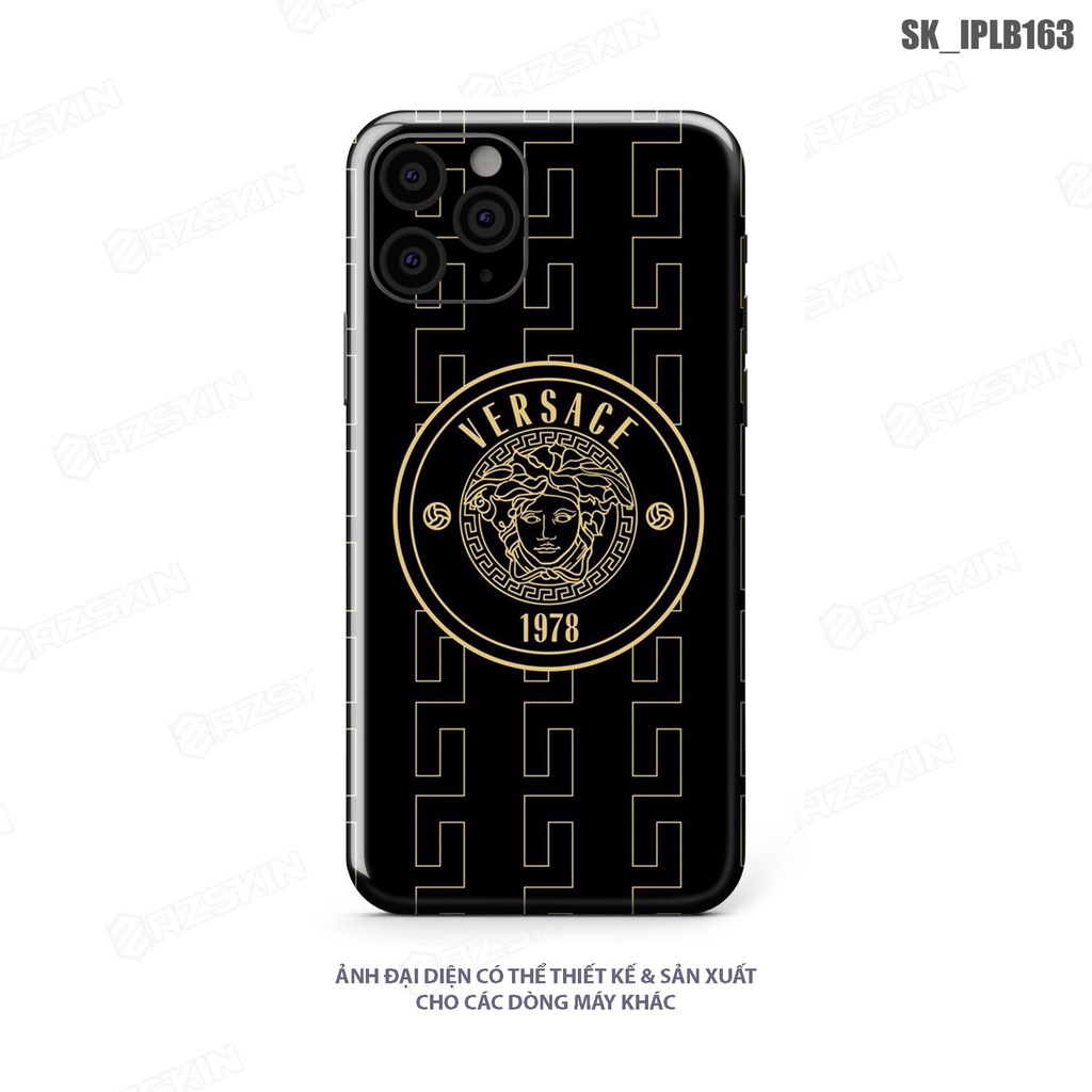Miếng Dán Skin Hình IPhone 7 - 14 Pro Max VERSACE Black |SK_IPLB163| Hình In Sắc Nét, Chống Nước, Khuôn Cắt CNC, Dễ Dán
