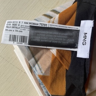 [Mango Auth] Khăn Mango hoạ tiết 100% Coton