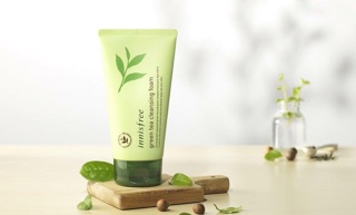 SỮA RỬA MẶT INNISFREE GREEN TEA CLEANSING FOAM