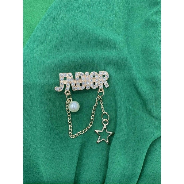 Khoá phụ kiện đính đá xịn sò