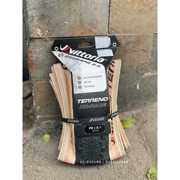 Một Lốp Không Xăm VITTORIA TERRENO XC-race dành cho xe đạp địa hình
