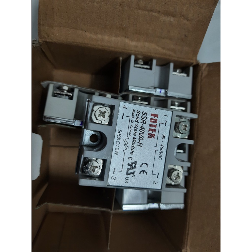 Rơle bán dẫn fotek SSR-40VA-H