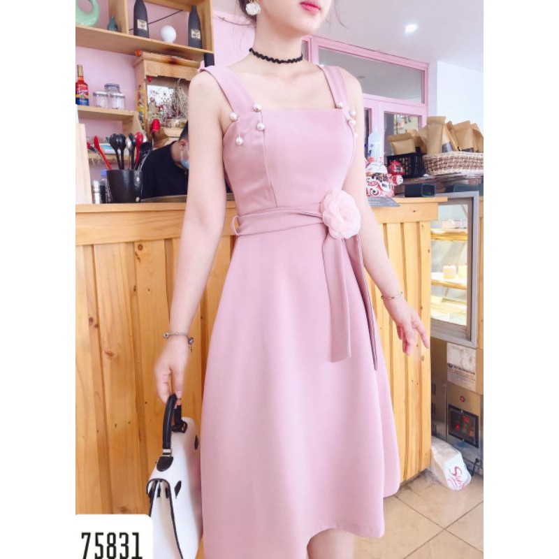 Đầm 2 dây đính ngọc