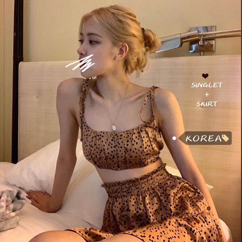 Set áo 2 dây yếm chấm bi croptop hở xương quai xanh + váy lưng thun nâu beo báo ulzzang