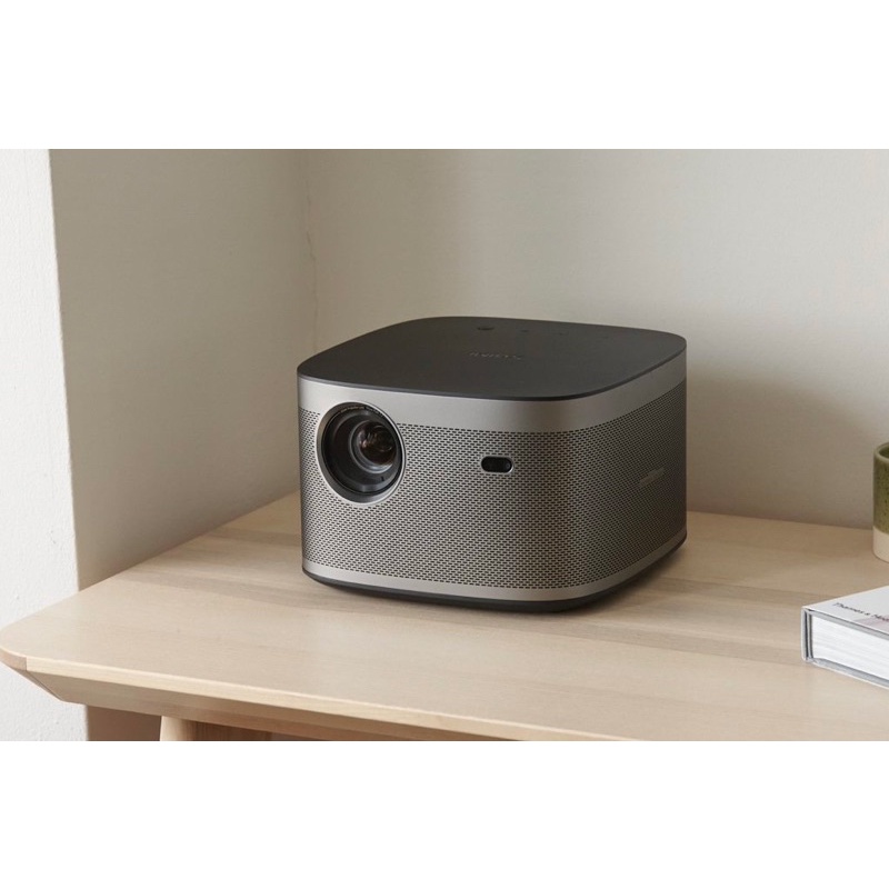 Máy chiếu thông minh XGIMI Horizon Pro 4K