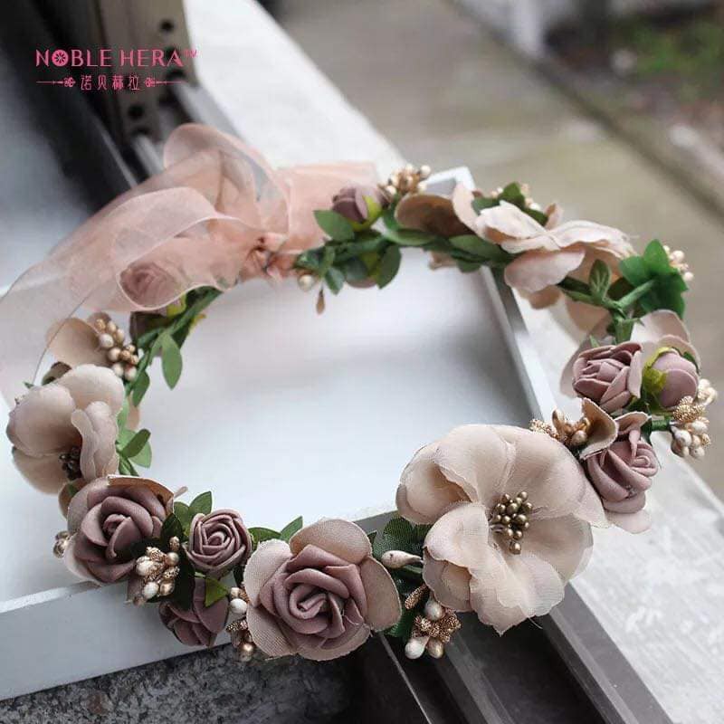 Vòng hoa nâu siêu xinh Giá cực yêu chỉ 50k