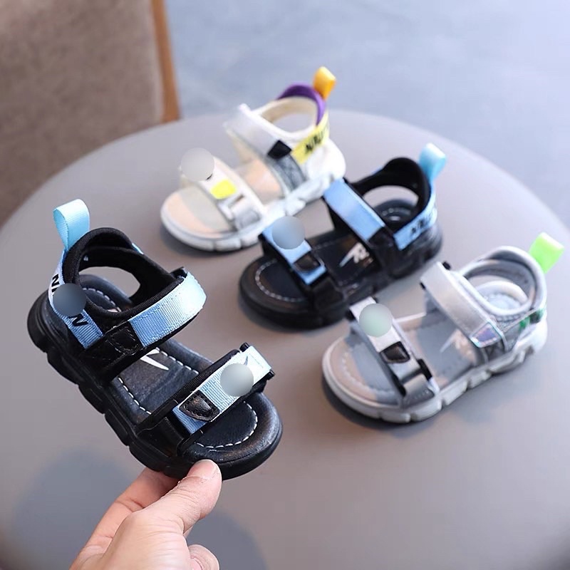 Sandal Bé Trai Quai Ngang kiểu dáng năng động