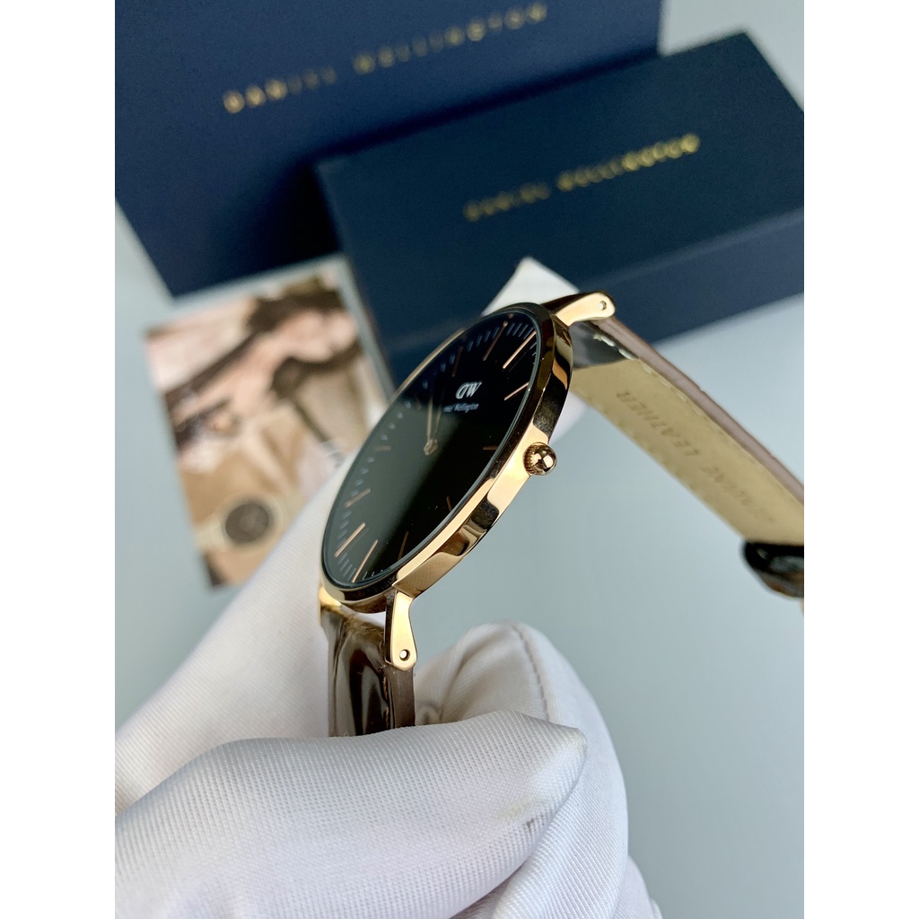 Đồng hồ nam DW chính hãng dây da nâu