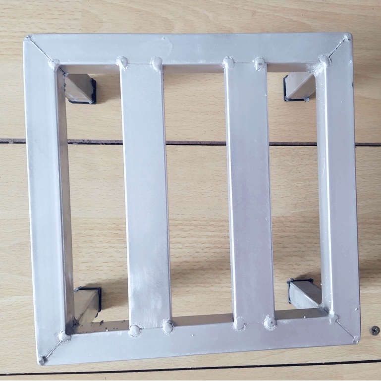 Đế Lót Chậu Trồng Cây Đa Năng "Kích Thước 20X20"