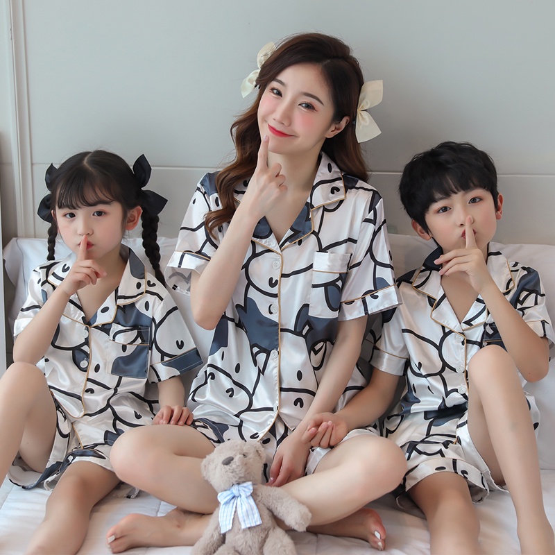 Bộ Đồ Ngủ Pijama Vải Lụa In Hình Bò Sữa Đáng Yêu Cho Bé