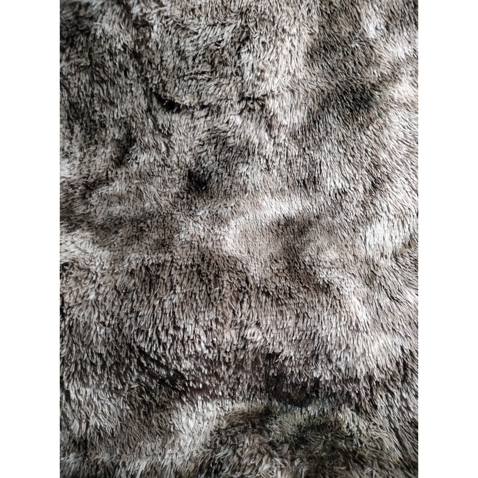 Thảm lông  trải sàn, trang trí nhà cửa