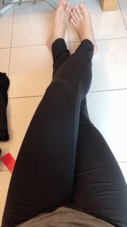 Quần Legging xám và đen