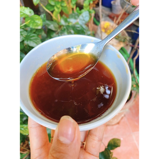 Siro húng chanh cô đặc