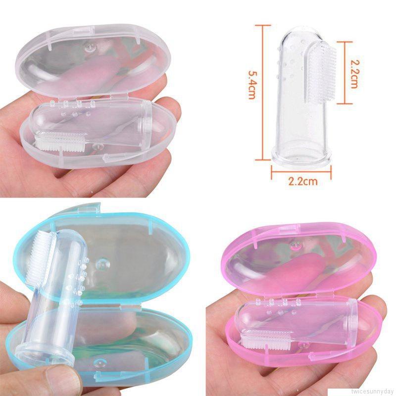 [Hàng mới về] Bàn chải đánh răng silicon hình chữ u cho bé 2-12 tuổi