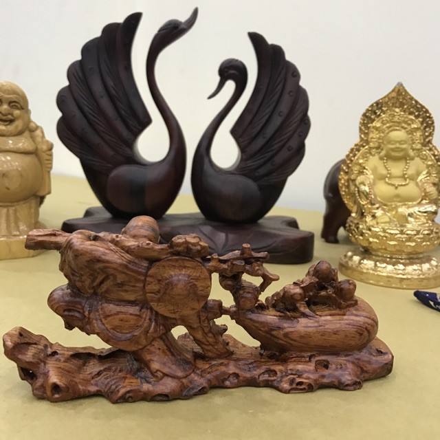 { Phatduyenshop.com}Tượng Di Lặc kéo bao tiền gỗ hương - Phật Duyên Shop