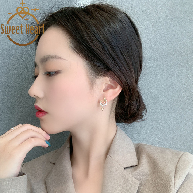 Đôi Khuyên Tai Hình Mặt Trăng Ngôi Sao Đính Đá Thời Trang Cho Nữ