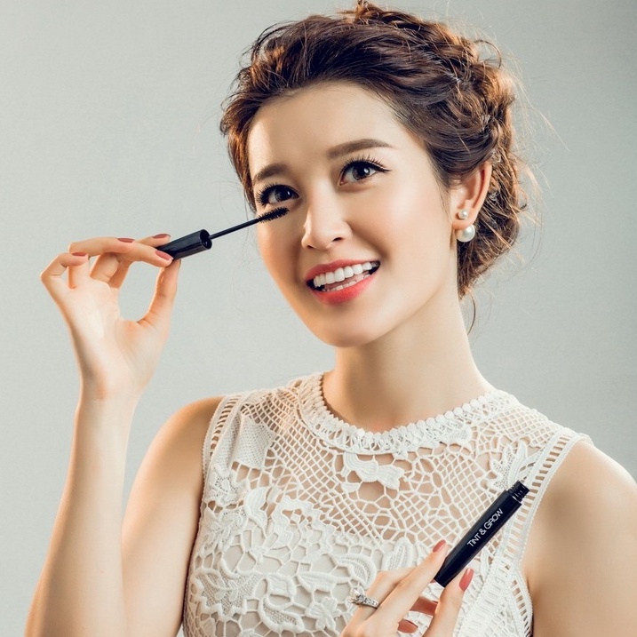 Chuốt mi Hàn Quốc Ciciro Mascara giúp tô điểm cho đôi mắt thêm rạng rỡ, quyến rũ, đem đến vẻ tự nhiên cho hàng mi | BigBuy360 - bigbuy360.vn