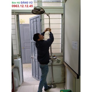 BỒN RỬA MẮT KHẨN CẤP GẮN TƯỜNG