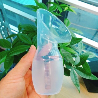 Cốc hứng sữa Silicone Cmbear