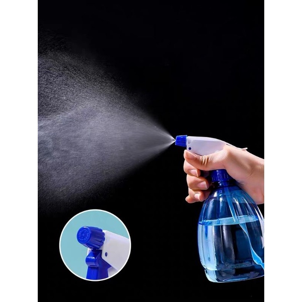 Bình tưới cây nhựa trong 0.5L nhỏ gọn , xinh xắn dùng trong salon , chăm sóc thú cưng , làm vườn , vệ sinh , .. (Z5)