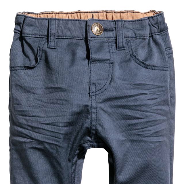 Quần khaki mềm HM