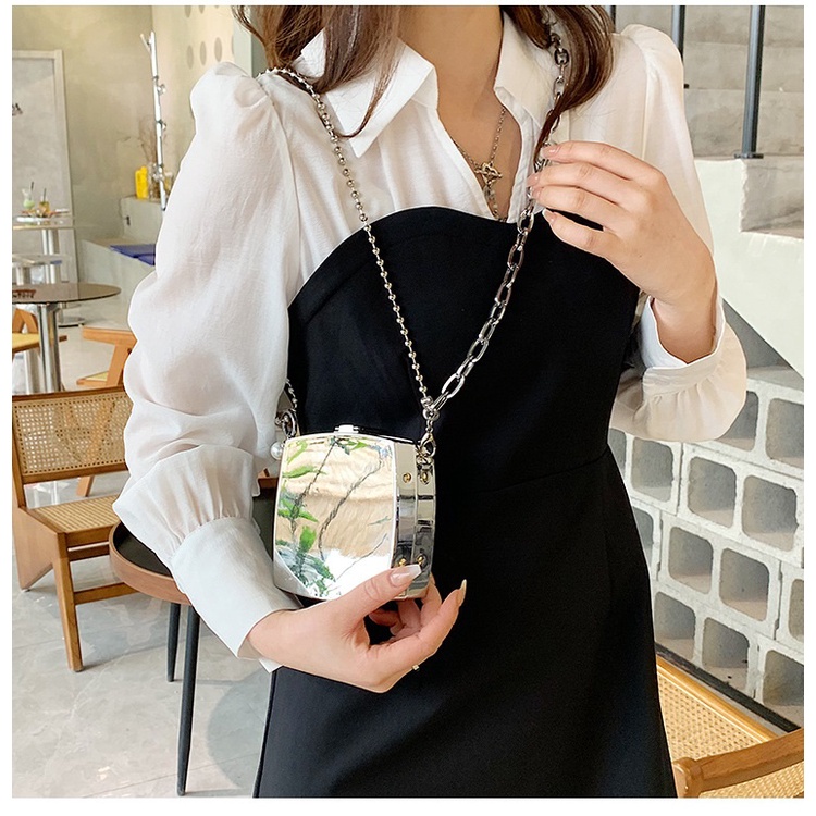 Túi Xách Nữ BB Mini Hình Chiếc Bình Nước Soi Gương Cá Tính Độc Đáo Quai Đeo Chéo Dây Xích