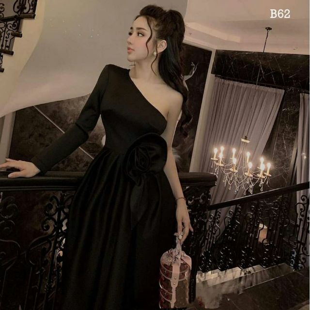 Váy lệch vai kèm hoa eo _ hàng thiết kế