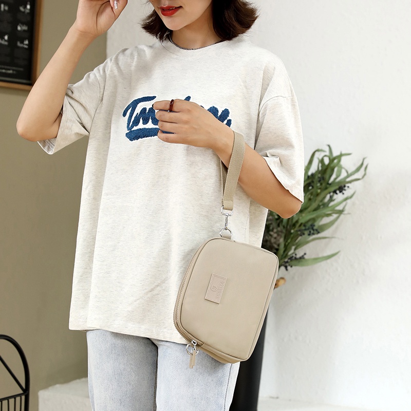 Túi Đeo Chéo Hình Vuông Nhỏ Phong Cách Mới Dễ Phối Đồ Cho Nữ