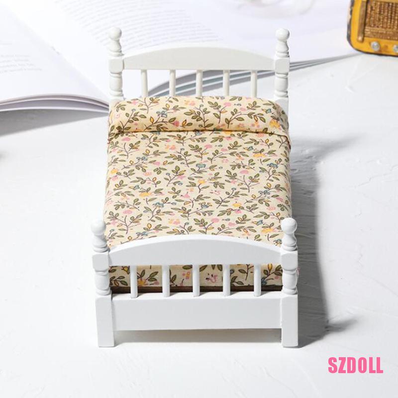 Giường Ngủ Màu Trắng 1:12 Dành Cho Nhà Búp Bê SZDOLL6