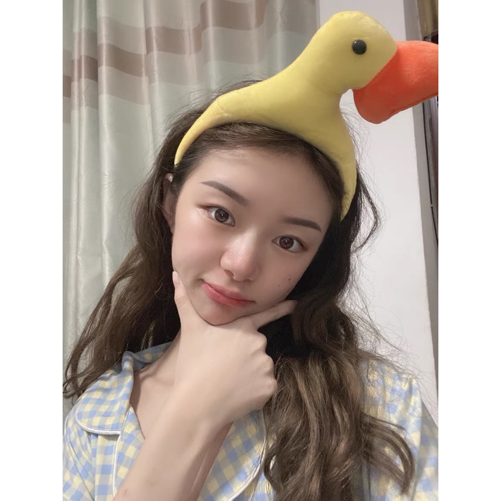 CÀI TÓC VỊT MÔI DÀY DUCK FUN