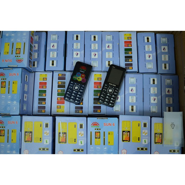 ĐIỆN THOẠI SUN 6 - 3 sim ( loa to, chữ to),pin 18000 mah tự động ghi âm cuộc gọi, giả giọng nói - hàng nhập khẩu