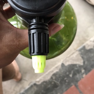 Bình xịt tưới cây hoa cảnh