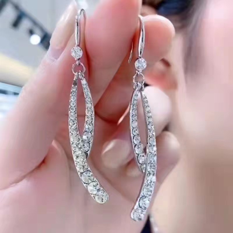 Bông Tai Chữ Thập Đính Đá Thời Trang Đơn Giản
