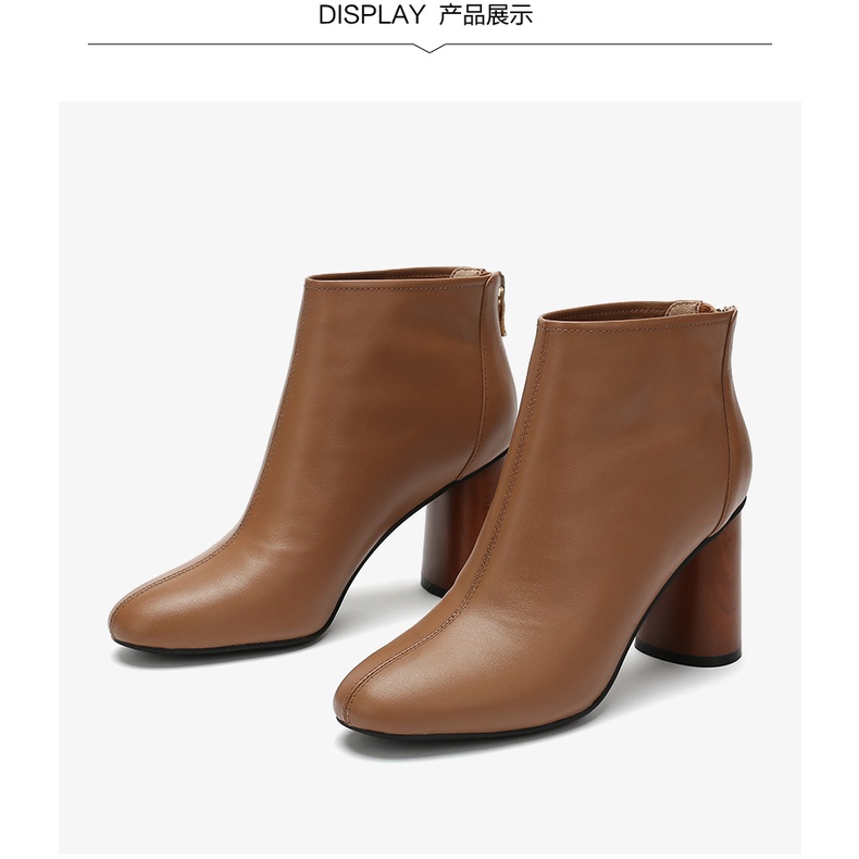 Bốt Daphne gót trụ vân gỗ 8cm