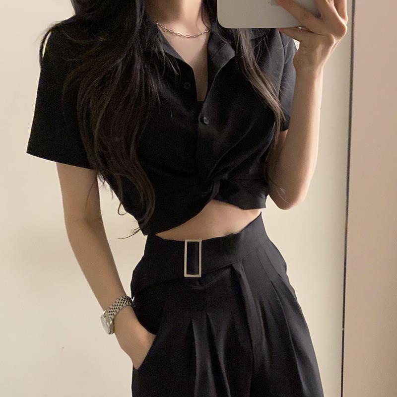 Áo Croptop Tay Ngắn Cổ Chữ V Phối Nút Phong Cách Retro