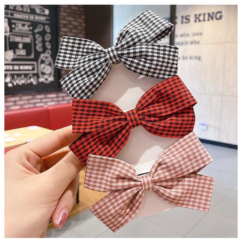 🎀 Kẹp nơ size nhỏ Lớn bé gì e chiều dc hết nhé . Dài 12cm , tổng 8 màu .  👉 1 chiếc = 15k