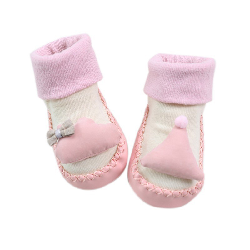 Đôi giày tất thiết kế dễ thương chống trượt cho bé