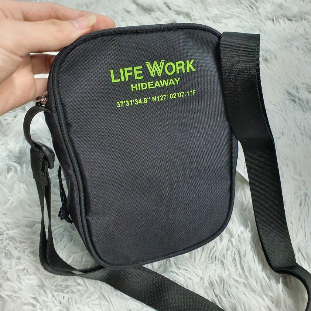 Túi Đeo Chéo LIFEWORK LK1 Logo Mini Bag Full Tag Code