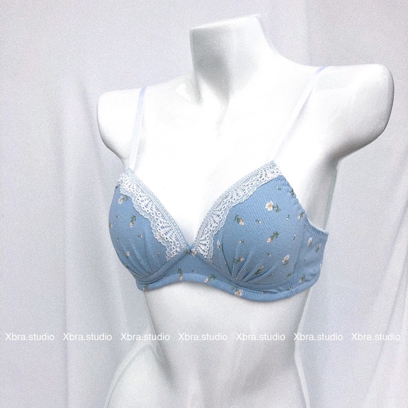 Bộ đồ lót cotton hoa nhí áo bralette MÚT LIỀN MẪU MỚI | BigBuy360 - bigbuy360.vn