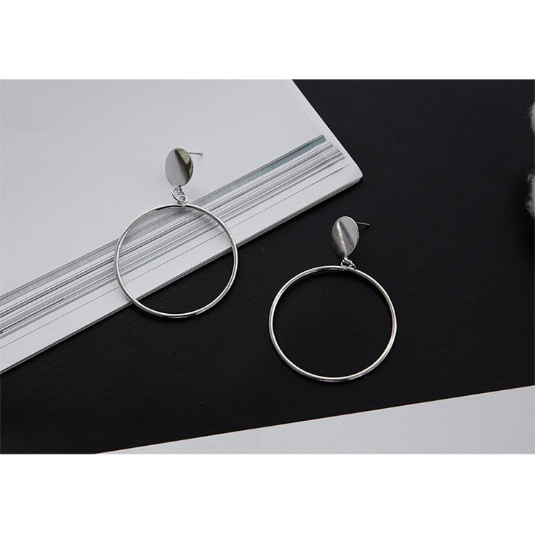 Circle Earrings khuyên tai tròn phong cách