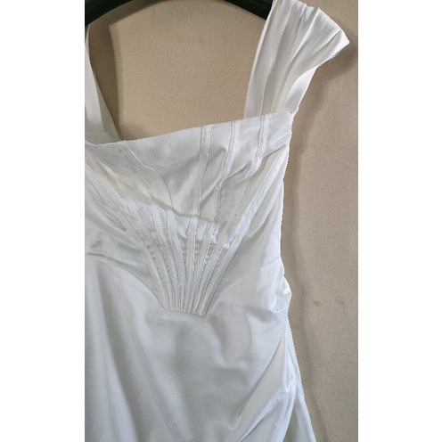 Đầm Trắng Satin House of CB sz Xs