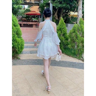 ❤️ Đầm cổ yếm tay