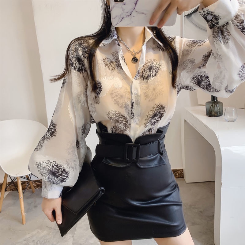Áo voan tay phồng họa tiết in ấn phong cách trưởng thành chống nắng thời trang mùa hè Hàn Quốc cho nữ