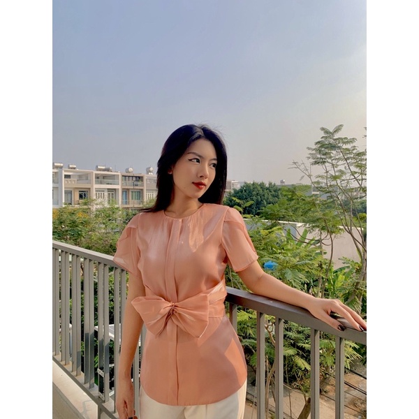 Áo sơ mi organza nơ hồng